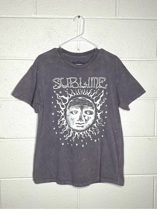 Sublime Tops - < Sublime Classic Sun Graphic Band Tee Size Large >